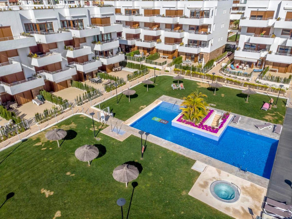 Cb Living - Modern Apartment, Terrazas De Campoamor Dehesa de Campoamor  Exterior foto